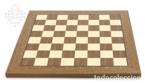 Coleccionismo deportivo: Ajedrez. Chess. Wireless e-board walnut - chessmen Timeless with indices - Foto 5