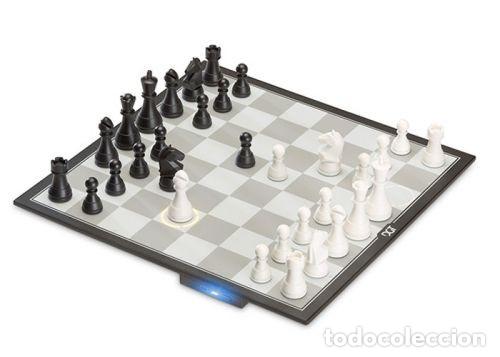Coleccionismo deportivo: Ajedrez. Chess. DGT Pegasus Bluetooth sensory board - Foto 1
