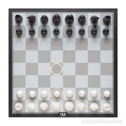 Coleccionismo deportivo: Ajedrez. Chess. DGT Pegasus Bluetooth sensory board - Foto 2