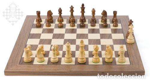 Coleccionismo deportivo: Ajedrez. Chess. USB e-board walnut - chessmen Timeless no indices - chessmen extra weighted - Foto 1
