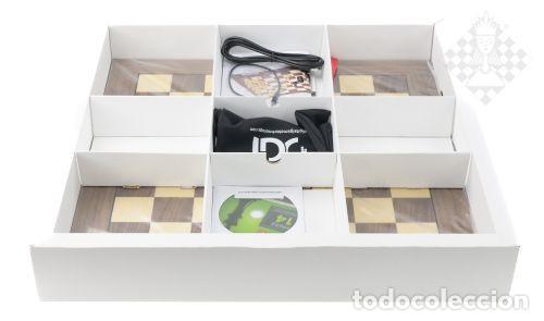 Coleccionismo deportivo: Ajedrez. Chess. USB e-board walnut - chessmen Timeless no indices - chessmen extra weighted - Foto 4