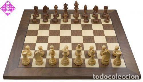 Coleccionismo deportivo: Ajedrez. Chess. Wireless e-board walnut - chessmen Timeless no indices - chessmen extra weighted - Foto 1