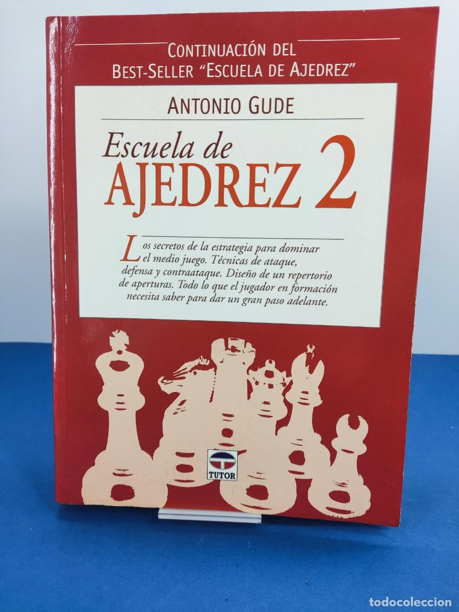 Coleccionismo deportivo: ESCUELA DE AJEDREZ 2 / 2003. TUTOR