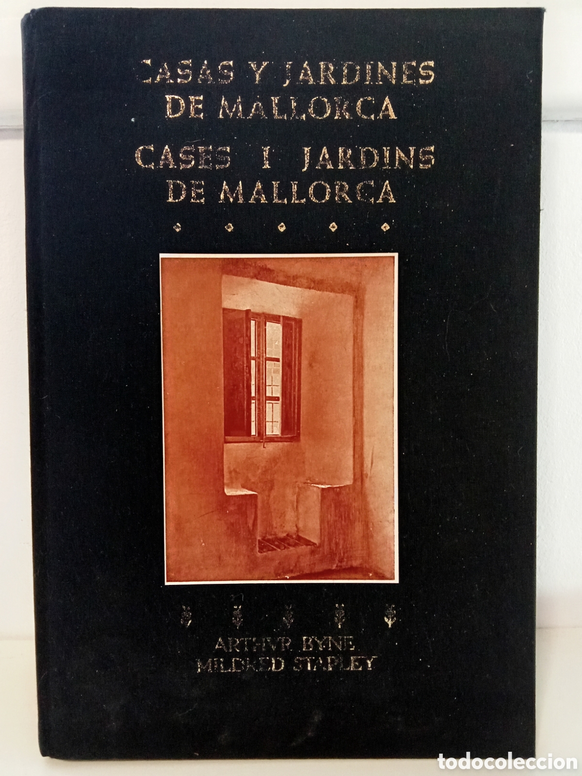 Libros antiguos: RAR&Iacute;SIMO Casas y jardines de Mallorca (1987) - Error Imprenta