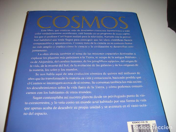 Libros antiguos: COSMOS: CARL SAGAN - Foto 3