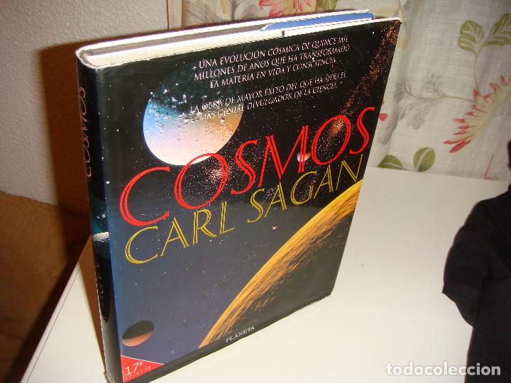 Libros antiguos: COSMOS: CARL SAGAN - Foto 5