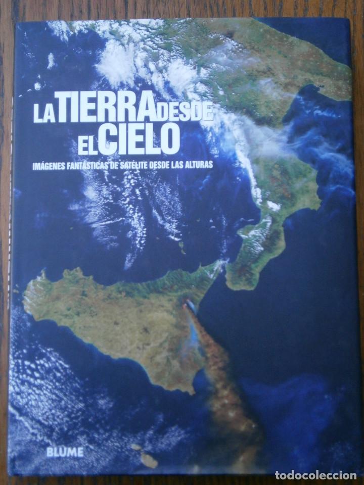 Libros antiguos: LA TIERRA DESDE EL CIELO - Foto 1