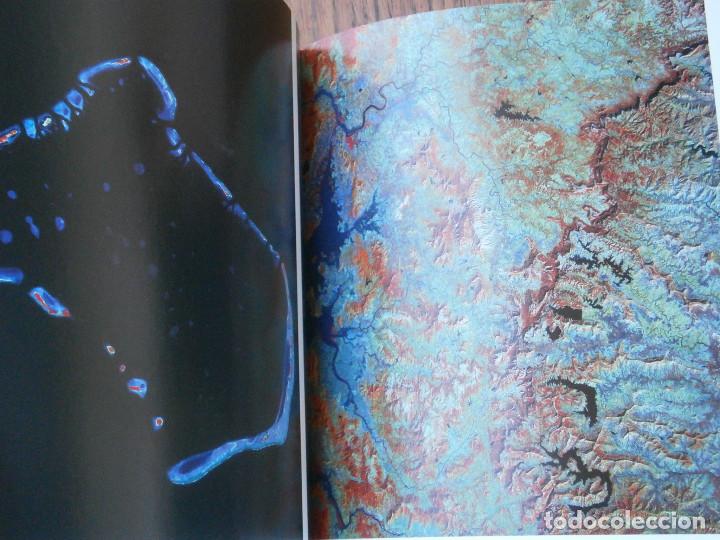 Libros antiguos: LA TIERRA DESDE EL CIELO - Foto 3