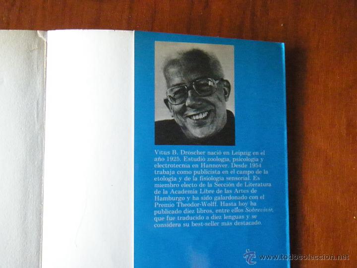 Libros antiguos: UN COCODRILO PARA DESAYUNAR - Foto 3
