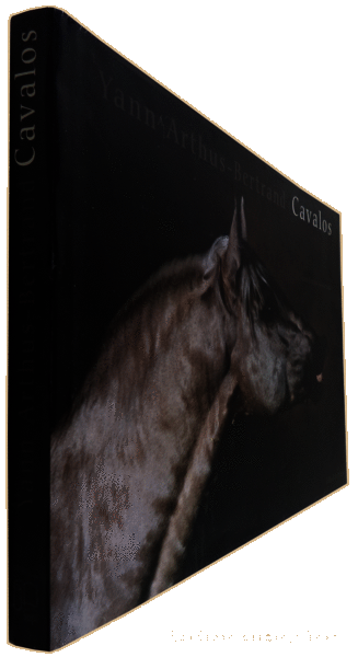 Libros antiguos: ARTHUS-BERTRAND. (Yann) e Jean-Louis Gouraud. - CAVALOS. - Foto 4