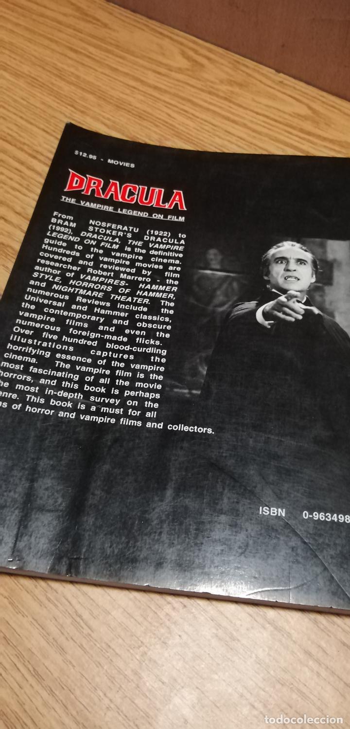 Libros antiguos: DR&Aacute;CULA. THE VAMPIRE LEGEND - Foto 2