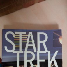 Libros antiguos: STAR TREK 101: A PRACTICAL GUIDE TO WHO, WHAT, WHERE, AND WHY. LA MEJOR GUIA DE LA SERIE 320 PAGINAS. Lote 177012723