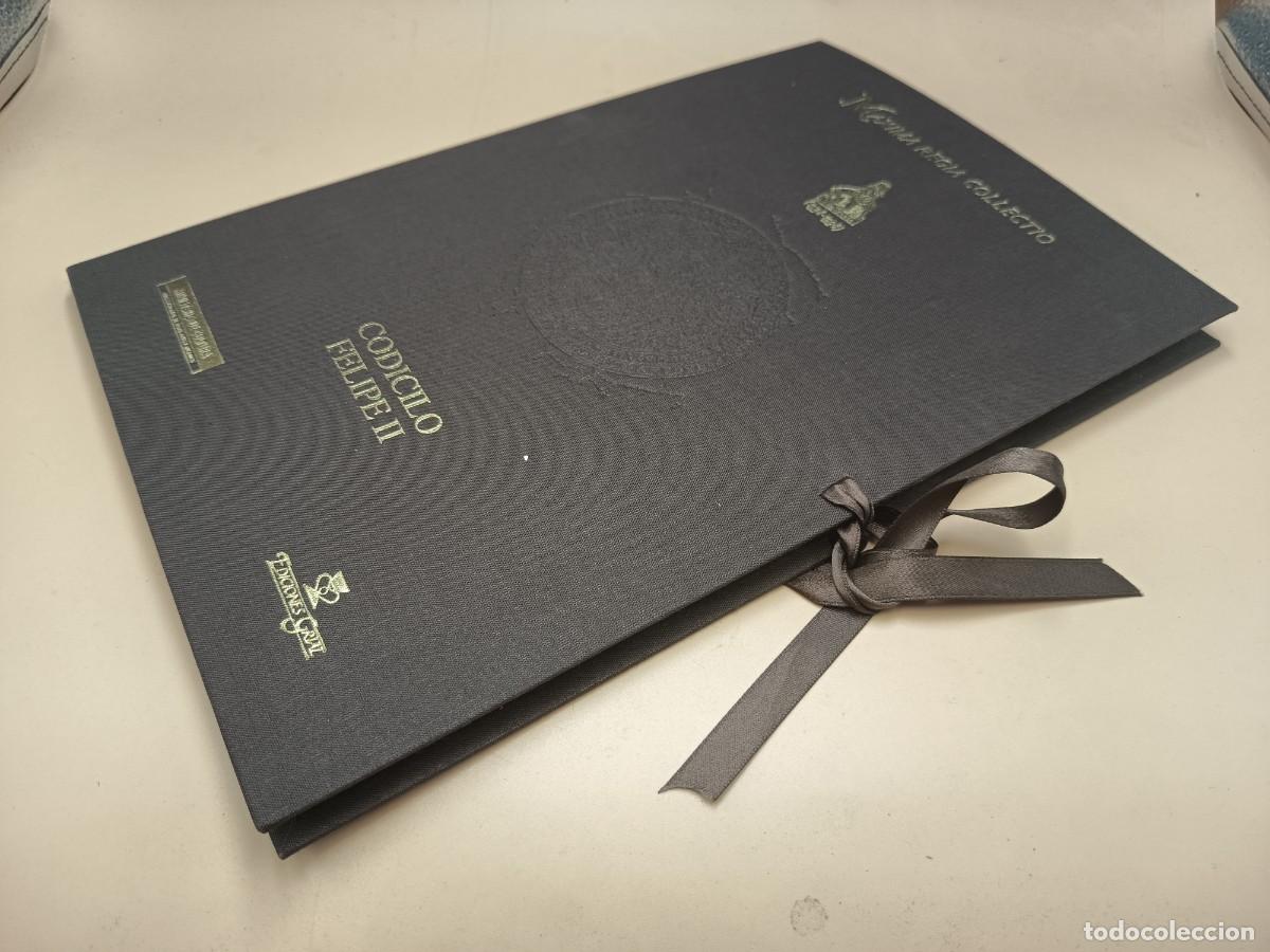 Libros antiguos: CODICILIO DE FELIPE II FACSIMIL DE EDCIONES GRIAL - Foto 2