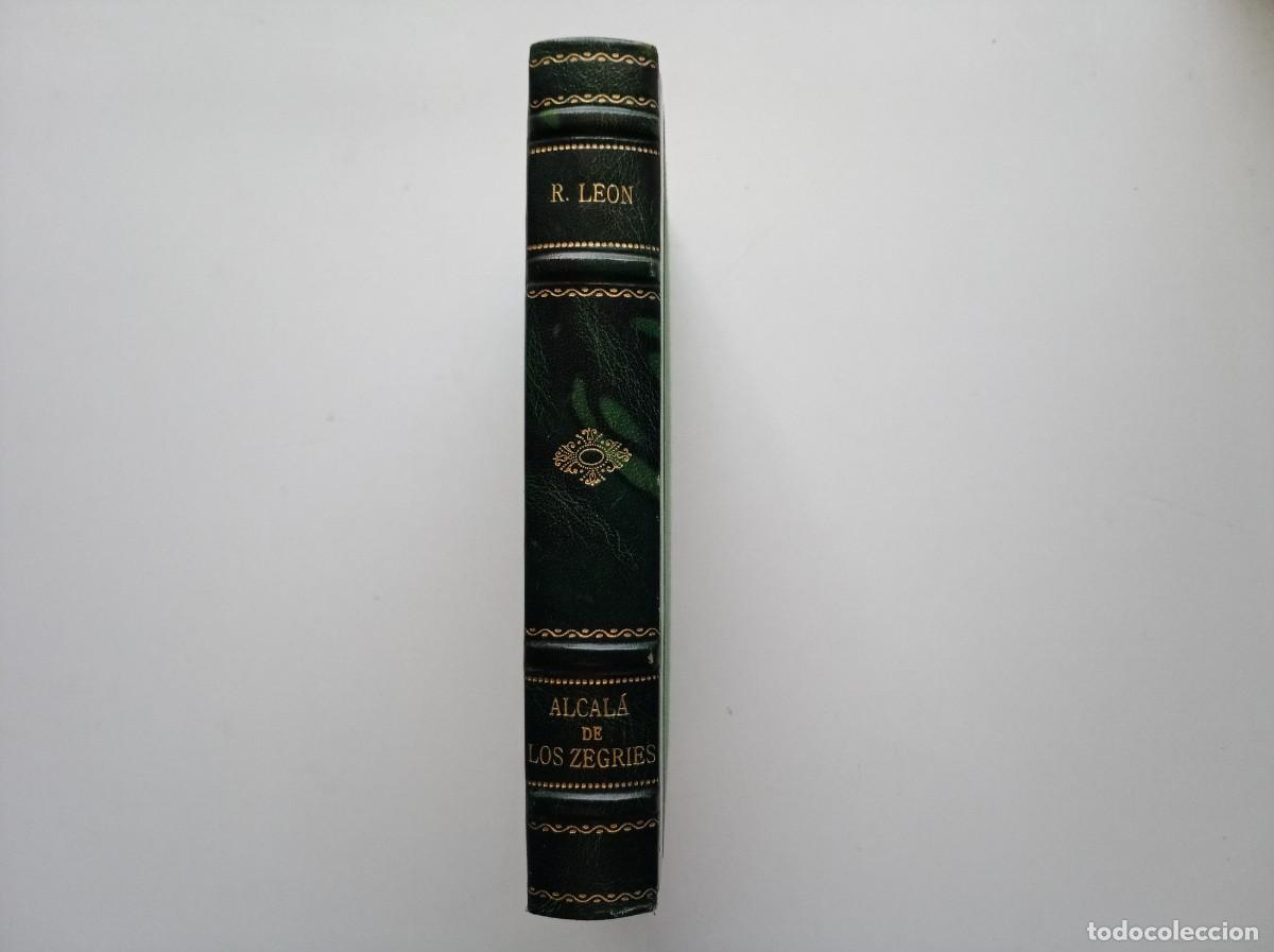 Libros antiguos: LUJOSA EDICI&Oacute;N EN PIEL DE RICARDO LEON. ALCAL&Aacute; DE LOS ZEGR&Iacute;ES. 1939.