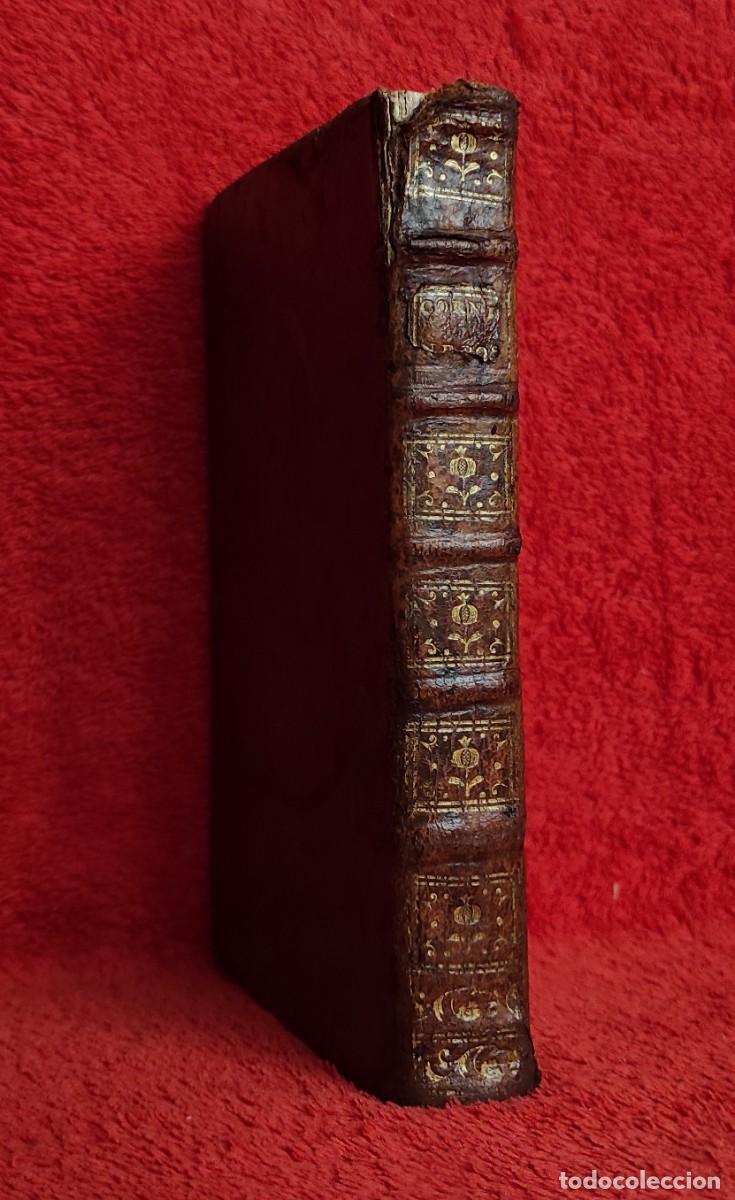 Antiquarische B&uuml;cher: A&Ntilde;O 1781 - VIDA DE LOS GRANDES CAPITANES DE LA ANTIG&Uuml;EDAD - CORNELIO NEPOTE - V.O. LATIN +TRADUCCI&Oacute;N