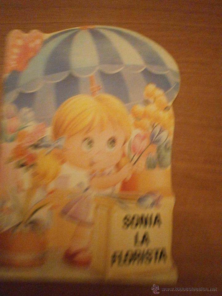 Libros antiguos: CUENTO TROQUELADOS --SONIA LA FLORISTA - - Foto 1