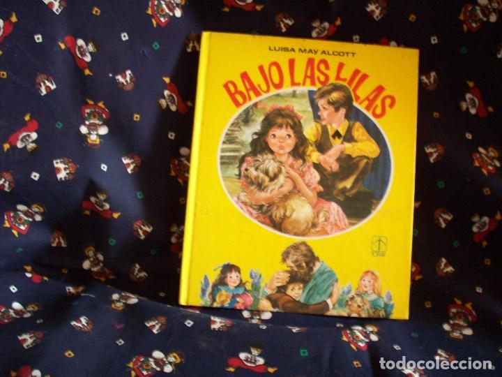 Libros antiguos: Bajo las Lilas - Foto 1