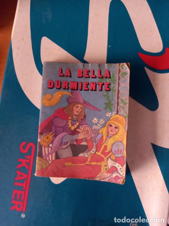 Libros antiguos: mini cuento la bella durmiente - Foto 1