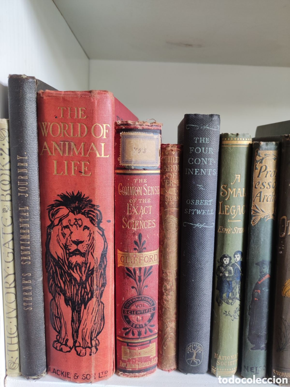 Libros antiguos: Lote 40 libros victorianos - Foto 1