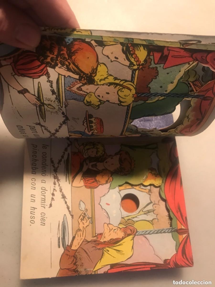 Libros antiguos: Cuento troquelado Ed. Roma. La Bella durmiente del Bosque - Foto 3