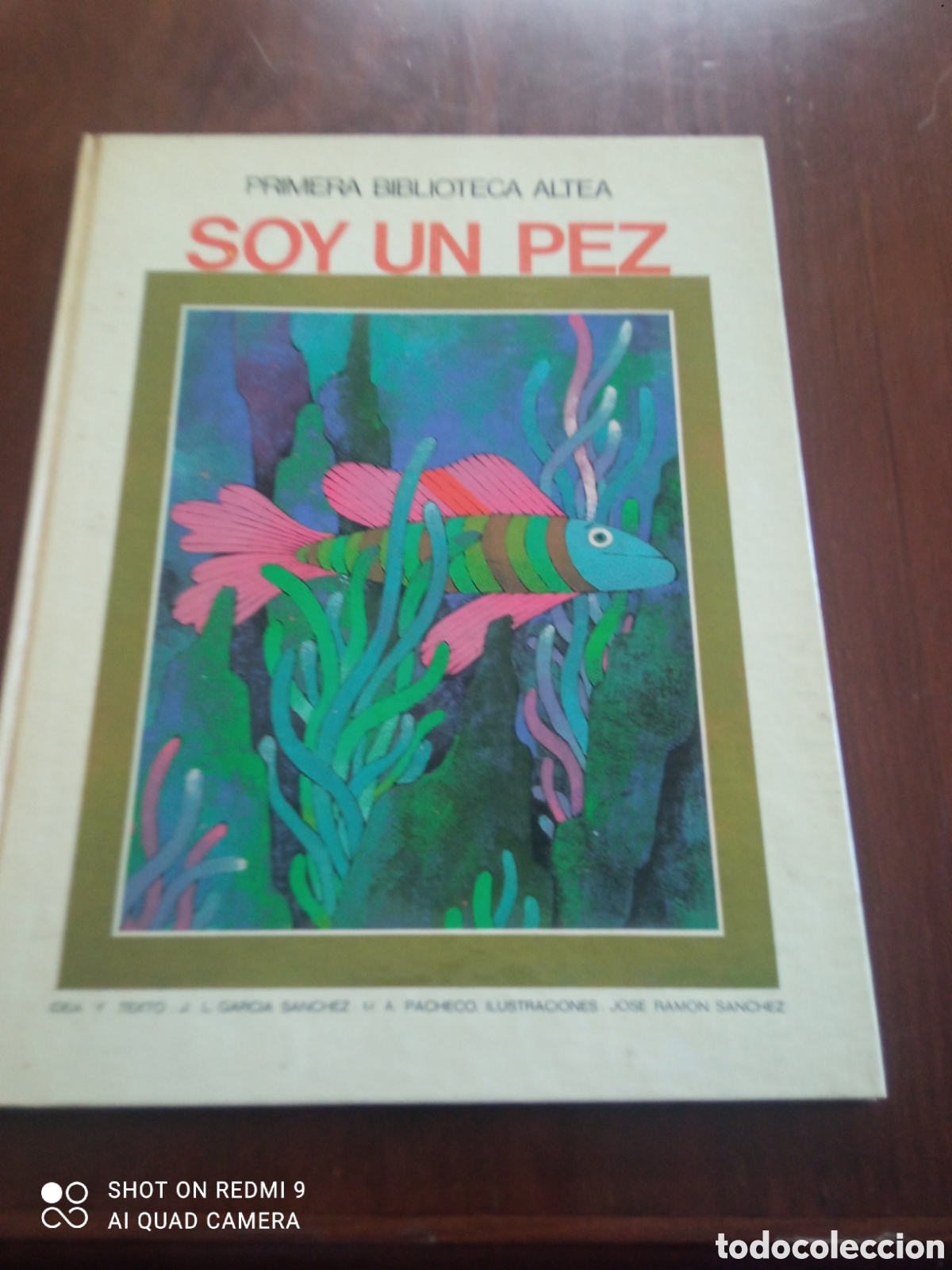 Libros antiguos: SOY UN PEZ antiguo cuento a&ntilde;o 1974
