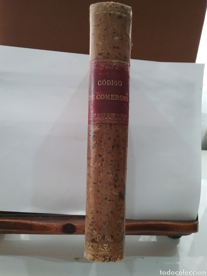 Libros antiguos: Libro C&oacute;digo de Comercio edici&oacute;n oficial Madrid 1885. - Foto 1