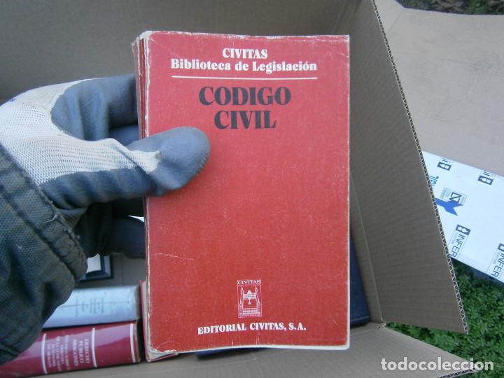 Libros antiguos: CODIGO CIVIL - Foto 1