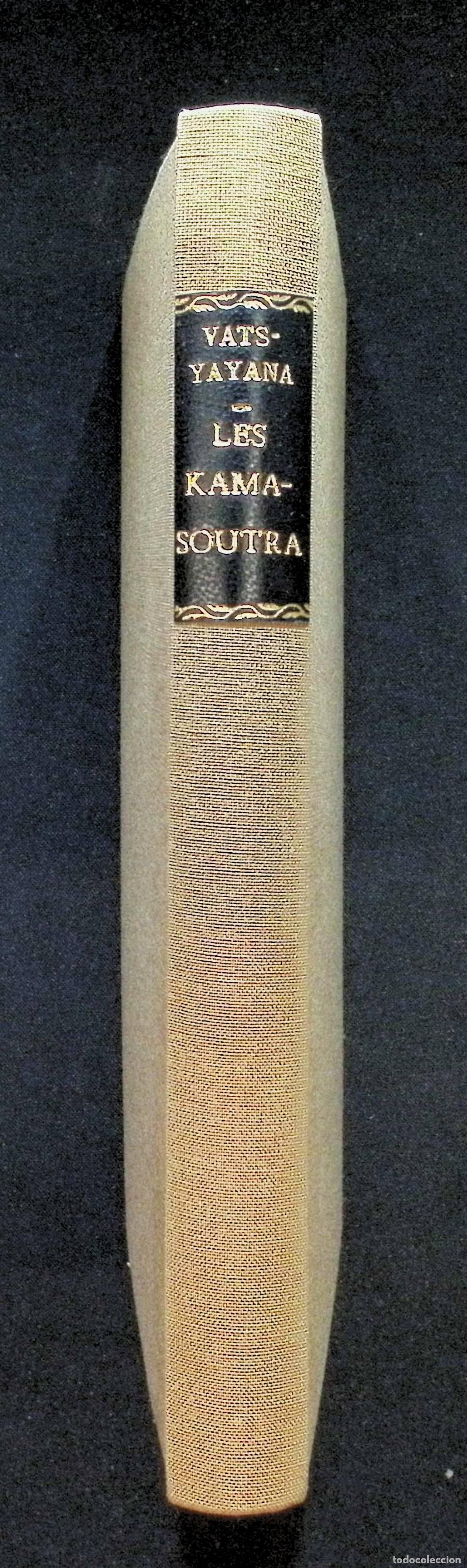 Libros antiguos: LE V&Eacute;RITABLE KAMA-SOUTRA DE VATSYAYANA. - VATSYAYANA. - Foto 4