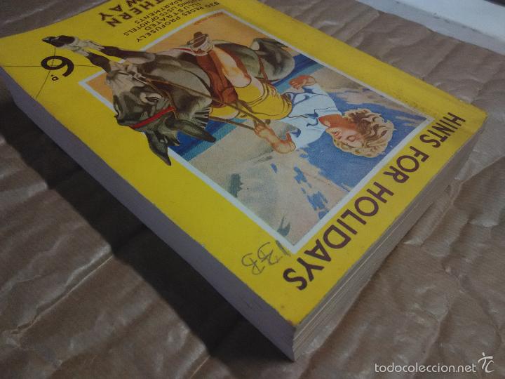 Libros antiguos: Hints for holidays. 1934. - Foto 2