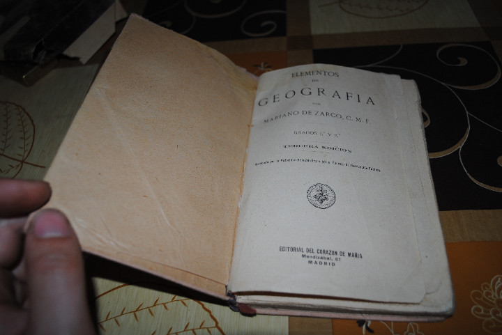 Libros antiguos: Antiguo libro de Geograf&iacute;a de 1924. - Foto 2