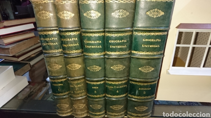 Old books: Nov&iacute;sima Universal Ilustrada, 5 tomos