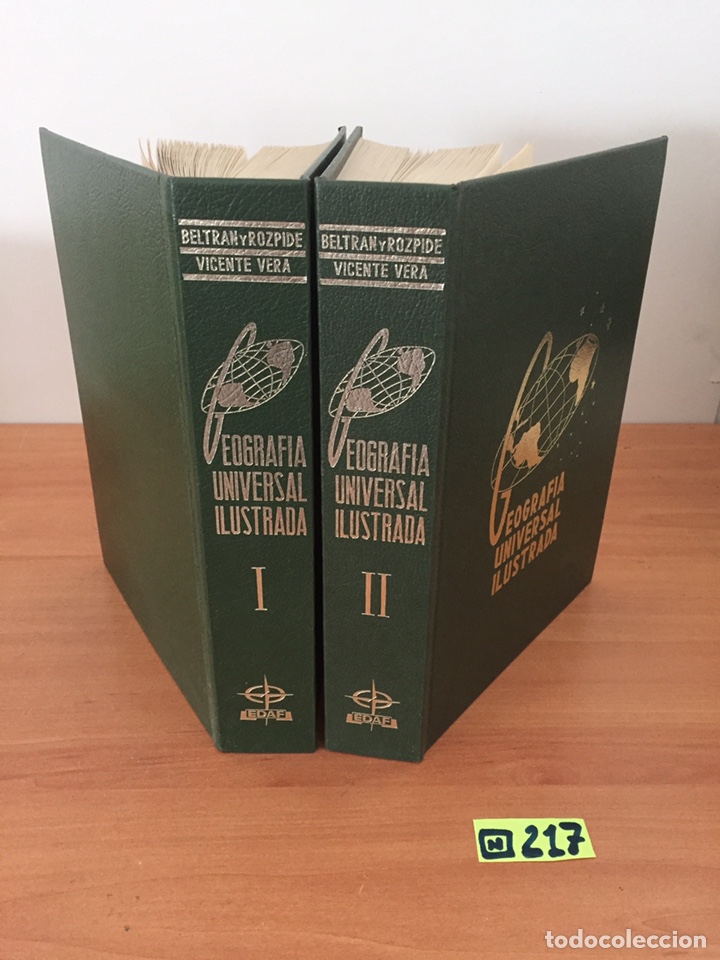 Libros antiguos: Geograf&iacute;a universal ilustrada - Foto 1