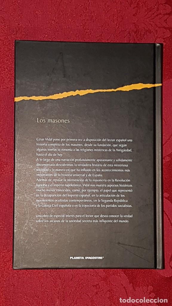 Libros antiguos: LIBRO LOS MASONES CESAR VIDAL - Foto 2