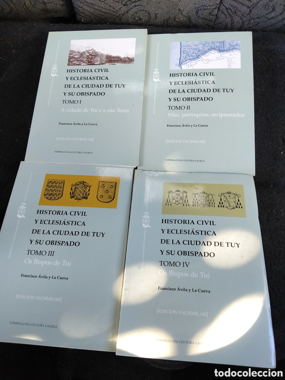 Libros antiguos: Historia Civil y Eclesi&aacute;stica de la ciudad de Tuy y Obispado. &Aacute;VILA Y LA CUEVA.