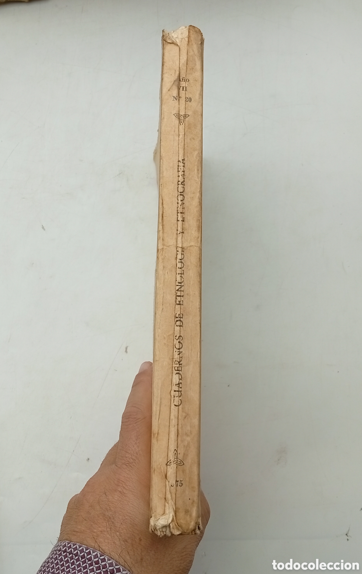 Libros antiguos: Cuadernos de etnogragia y etnogragia de Navarra 1975 - Foto 2