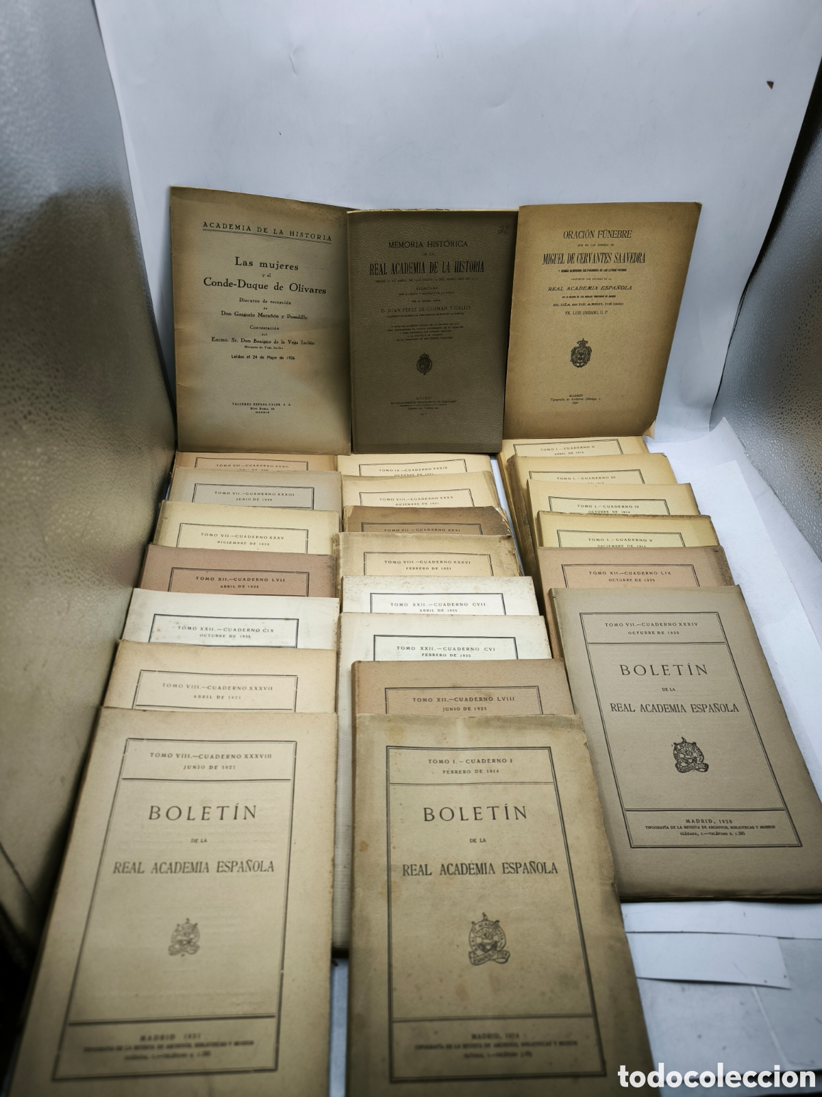 Libros antiguos: 23 Real academia de Espa&ntilde;a y otros