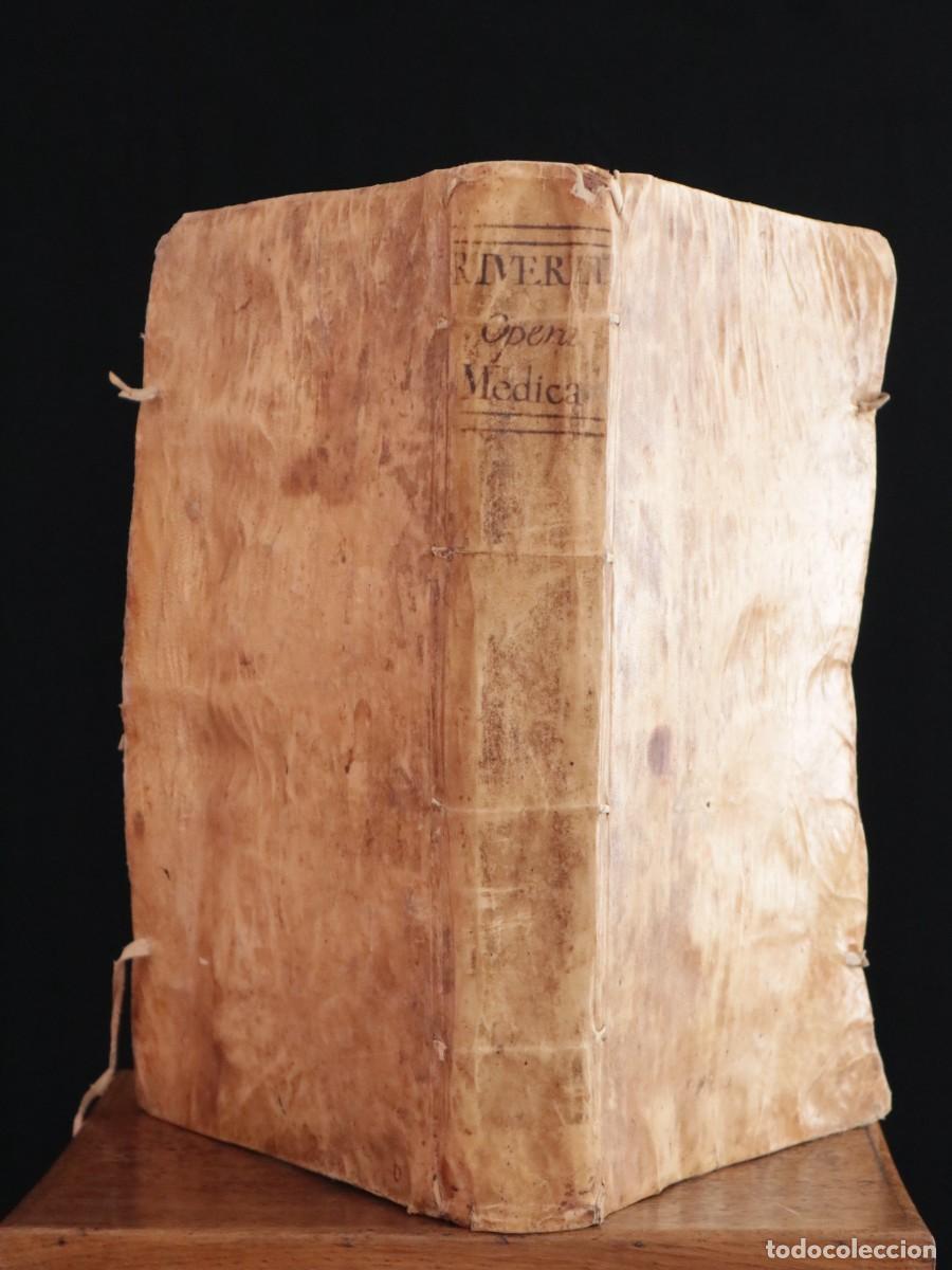 Libros antiguos: Opera Medicina Omnia. L&aacute;zare Rivi&eacute;re - Fabrizio Bartoletti. A&ntilde;o de impresi&oacute;n 1772.