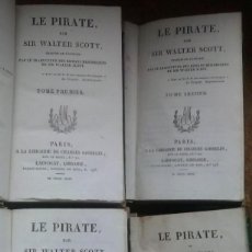 Libros antiguos: LE PIRATE (1822) / SIR WALTER SCOTT. EL PIRATA. CHARLES GOSSELIN Y LADVOCAT. PERGAMINO.