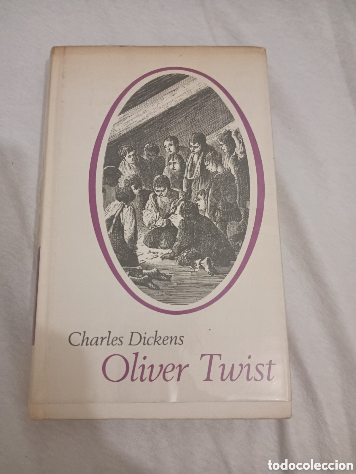 Libros antiguos: Libro Oliver Twist - Charles - Foto 1
