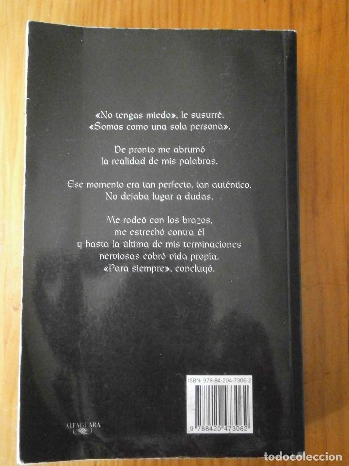 Libros antiguos: AMANECER. STEPHENIE MEYER - Foto 2