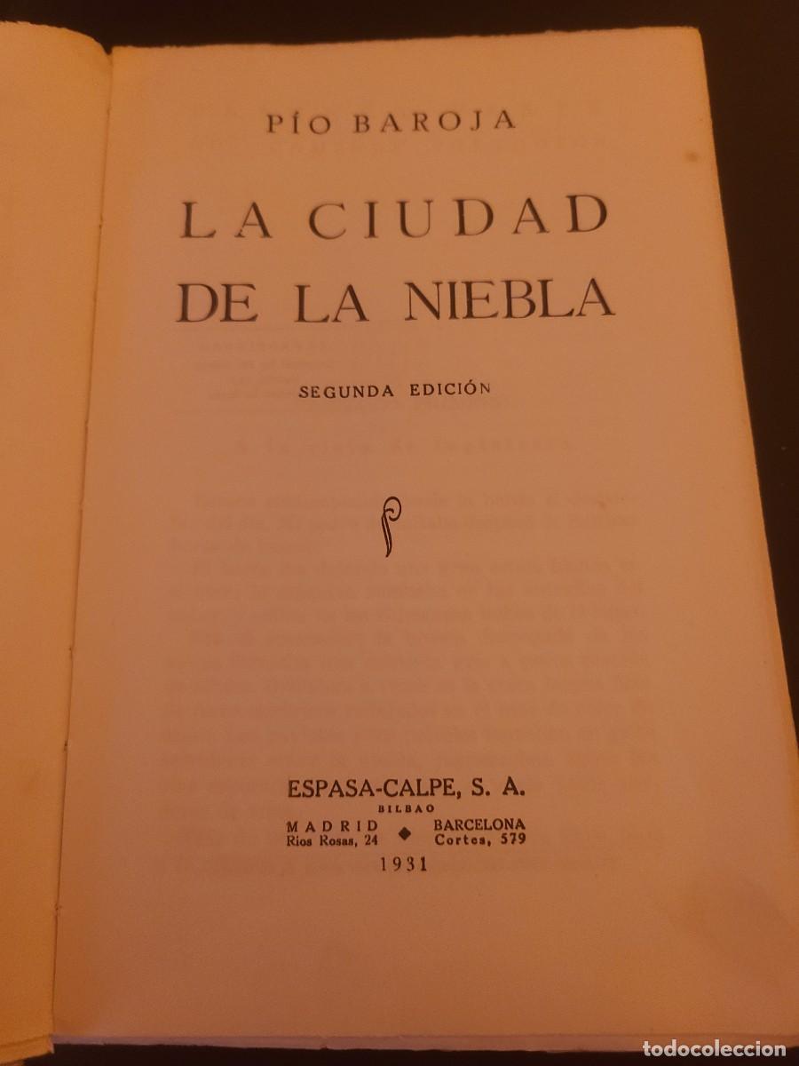 Libros antiguos: La ciudad de la niebla - Foto 2