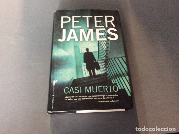 Libros antiguos: CASI MUERTO / PETER JAMES - Foto 1