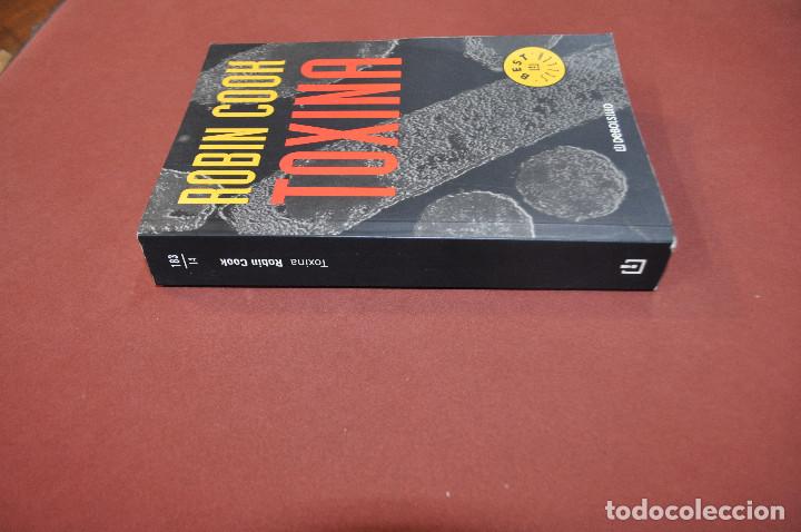 Libros antiguos: Toxina - Robin Cook - DEBOLSILLO - Foto 3