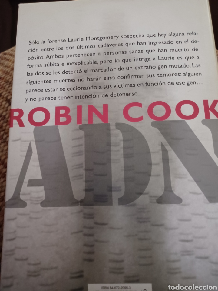 Libros antiguos: Barybook 232. ADN Robin Cook C&iacute;rculo de Lectores - Foto 2