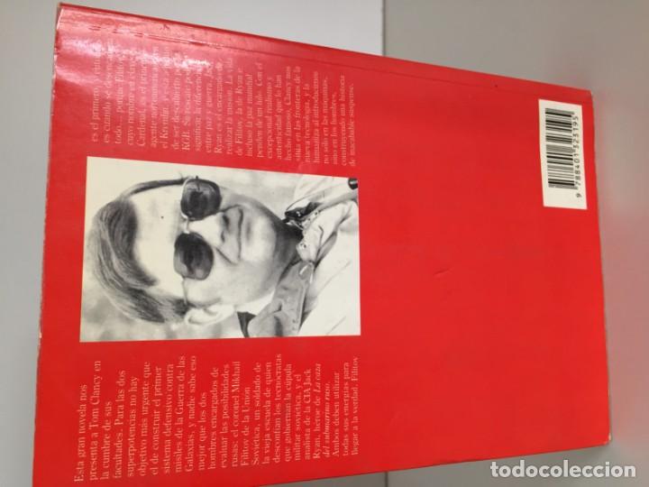 Libros antiguos: TOM CLANCY - EL CARDENAL DEL KREMLIN #18 - Foto 2