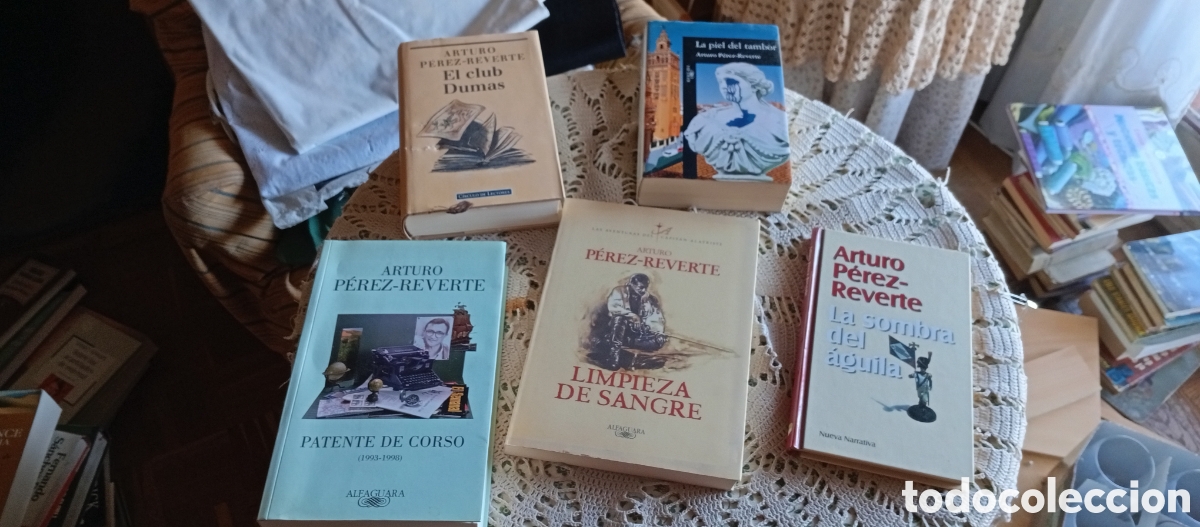 Libros antiguos: Lote de Novelas De P&eacute;rez-Reverte - Foto 1