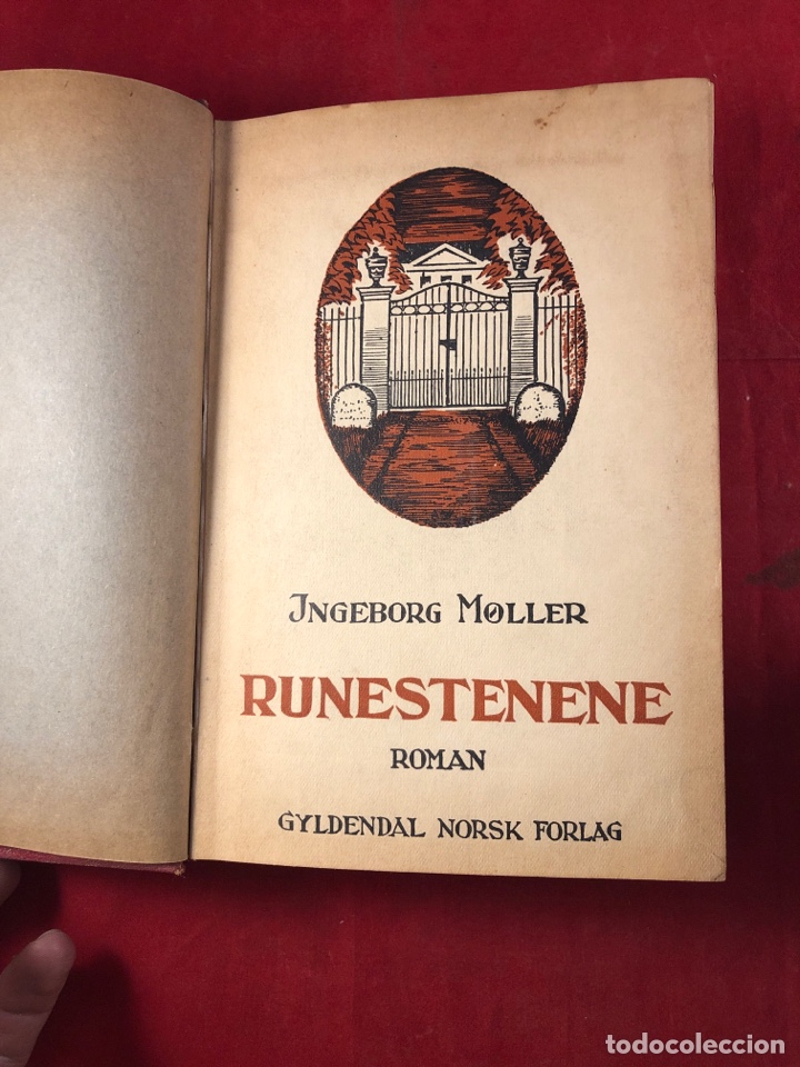 Libros antiguos: RUNESTENENE - Foto 1