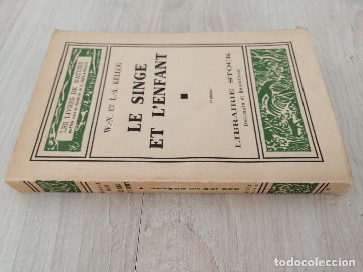 Libros antiguos: Le singe et lenfant - Foto 2