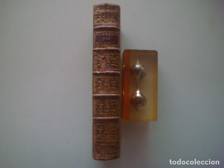 Libros antiguos: RARA EDICIÓN DEL S.XVIII DE ENTRETIENS SUR LA PLURALITÉ DES MONDES.FONTENELLE.1766 - Foto 2 - 80295729