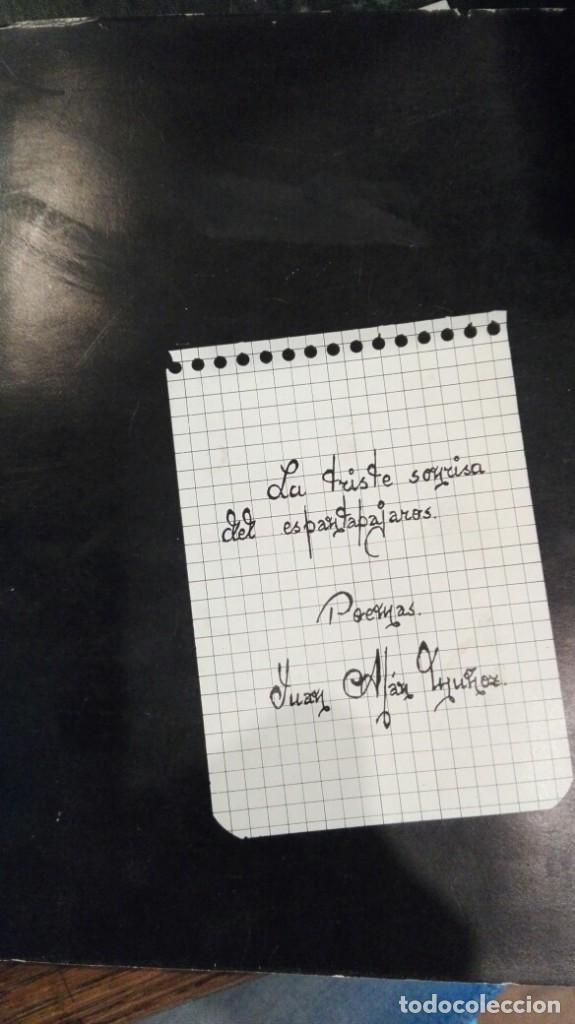 Antiquarische B&uuml;cher: la triste sonrisa del espantapajaros. poemas. juan afan mu&ntilde;oz.